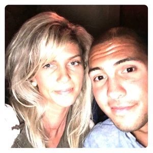 Meet your Posher, Brenna